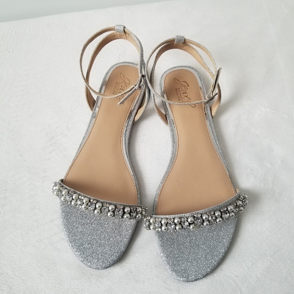 Jewel Badgley Mischka Daria Pearl and Crystal flat sandals size 8.5 - Picture 4 of 7